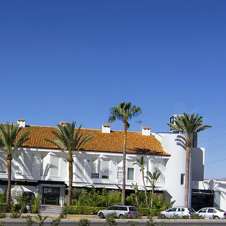 Avent Verahotel Отель